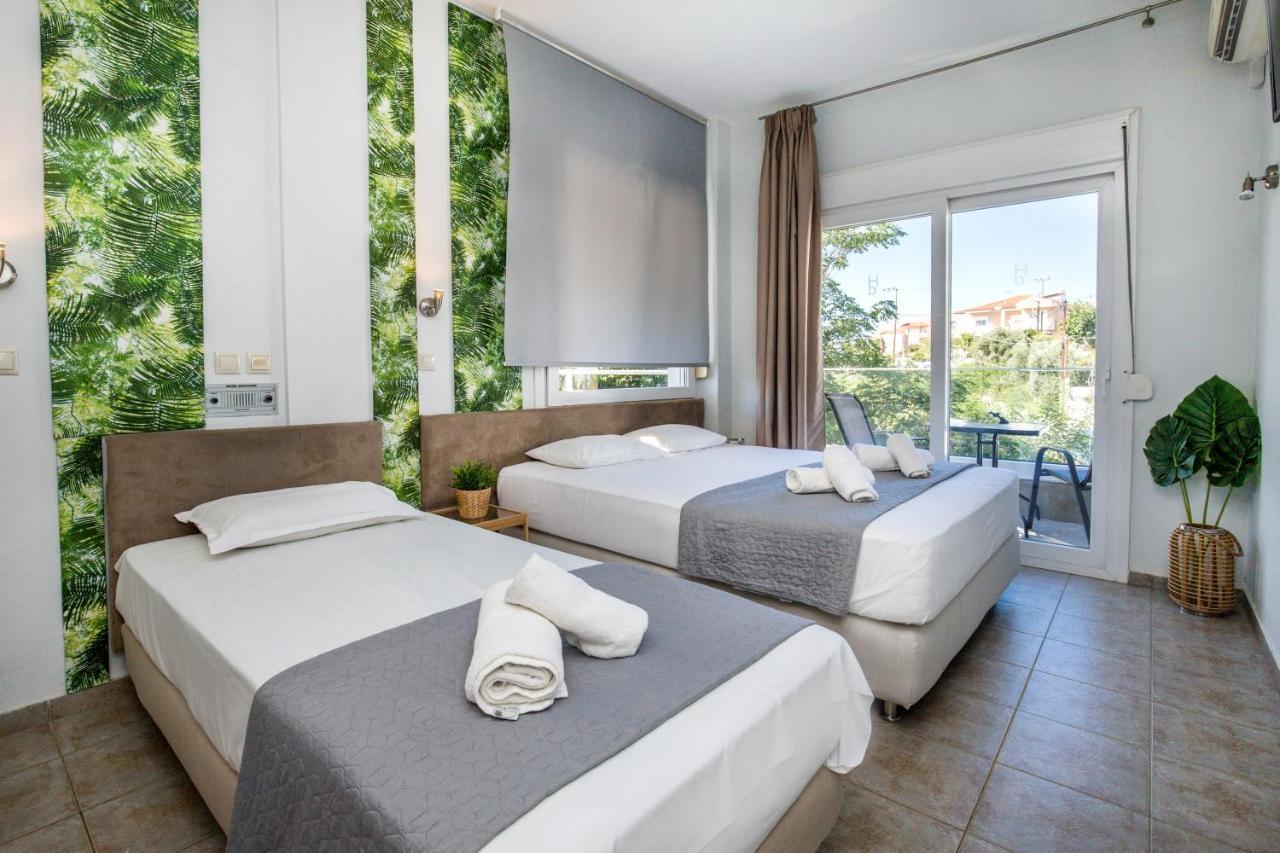 Discovery Hotel Limenaria  Buitenkant foto