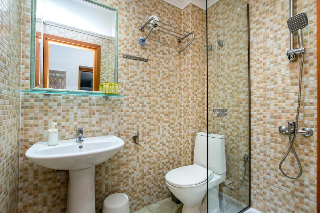 Discovery Hotel Limenaria  Buitenkant foto